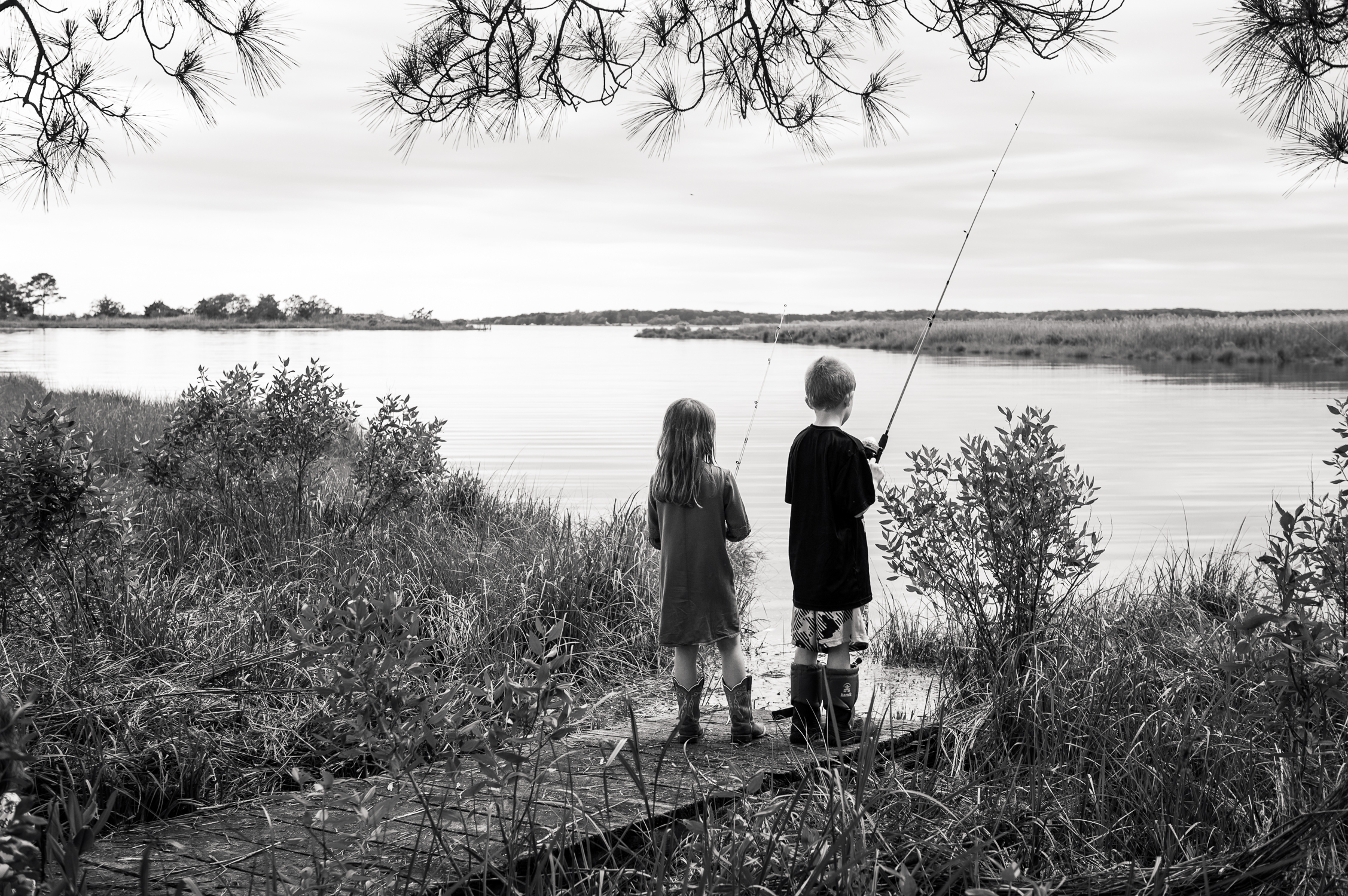 RiversEdge-4 children fishing on the choptank river